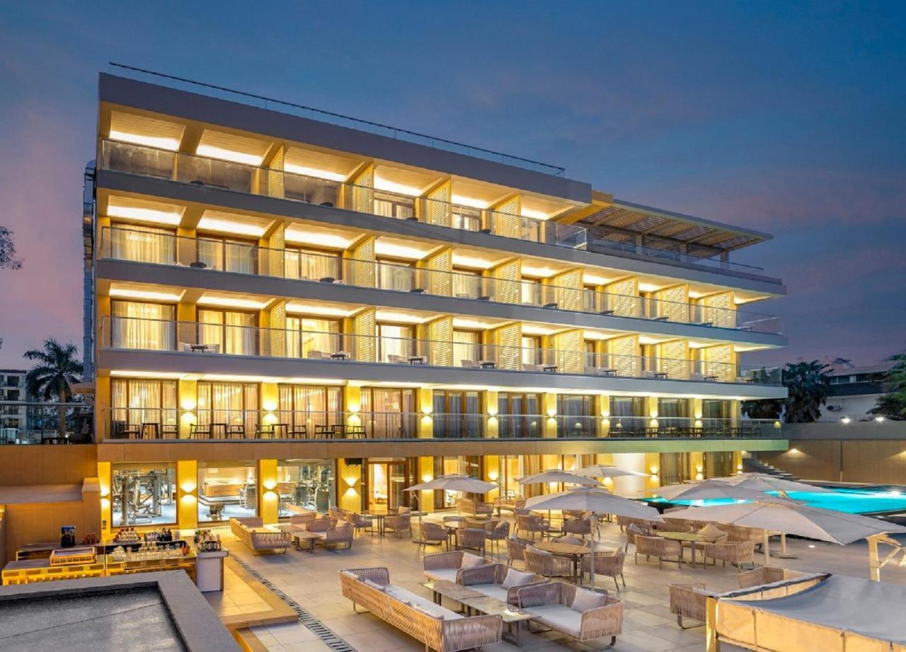 มุทิ โยคะ รีทรีต - อะ ลักชัวเรียส โยคะ รีทรีต ออน เดอะ แบงก์ ออฟ คงคา Hotel ริชิเคช ภายนอก รูปภาพ