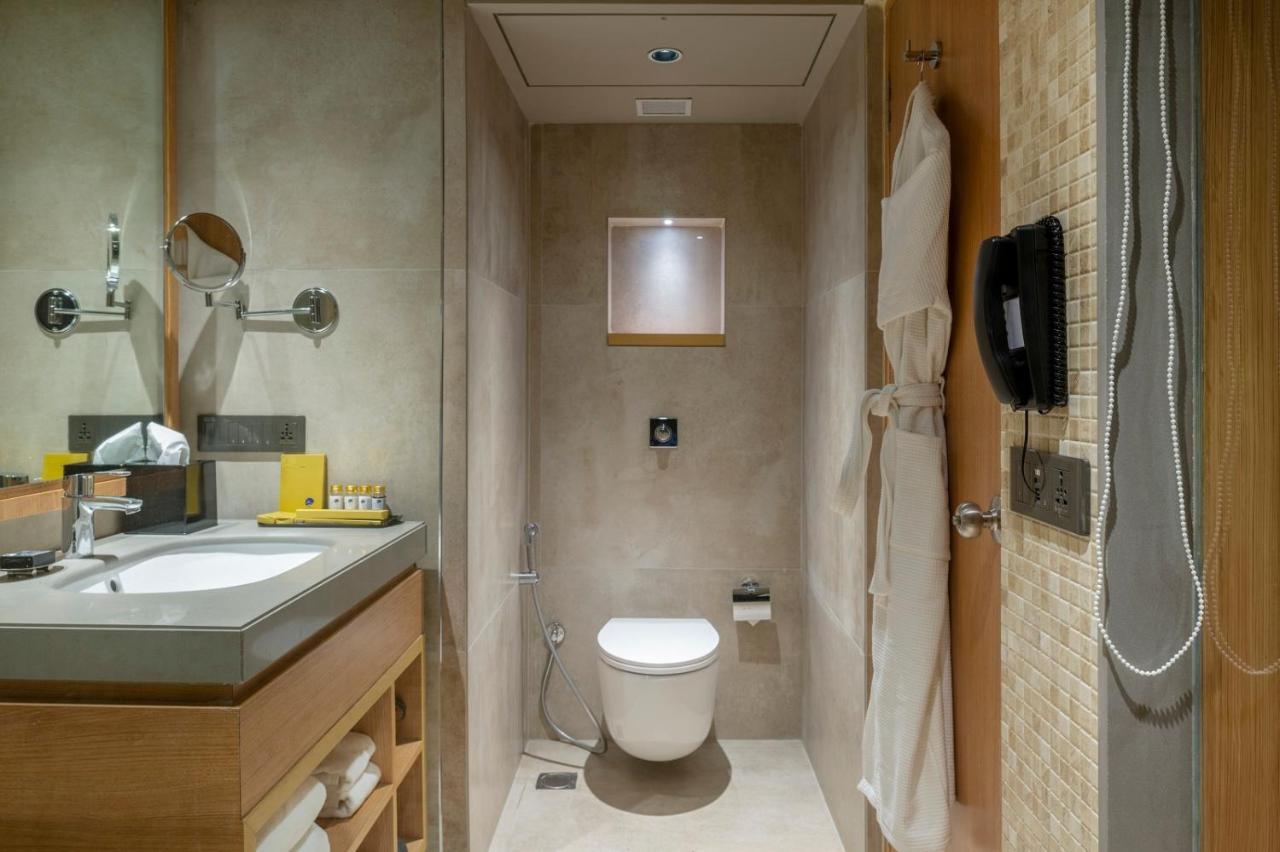 มุทิ โยคะ รีทรีต - อะ ลักชัวเรียส โยคะ รีทรีต ออน เดอะ แบงก์ ออฟ คงคา Hotel ริชิเคช ภายนอก รูปภาพ